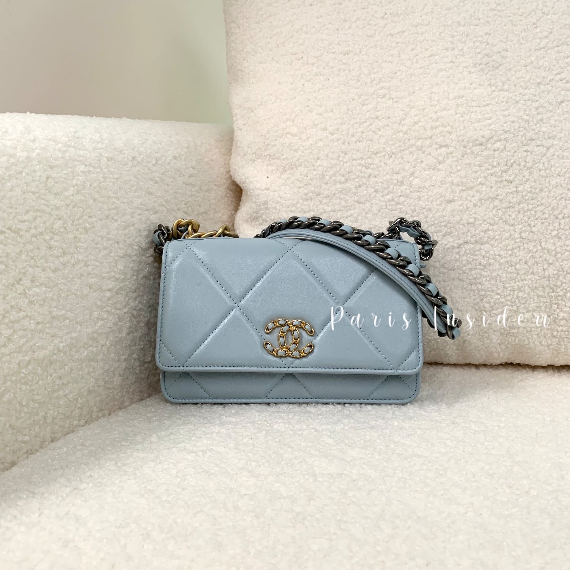 Chanel 19cm Wallet On Chain Light Blue