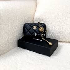 Chanel 25 Hobo Bag AS5311 – Washed Denim Black 洗水黑 - Paris Insider HK limited