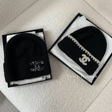 Chanel 25A cashmere beanie AAB135 – black - Paris Insider HK limited