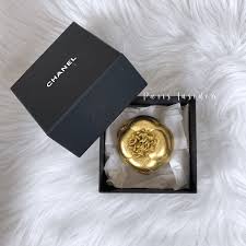 Chanel 25A Camellia Brooch AAB239 – gold 金 - Paris Insider HK limited