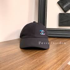 Chanel Black Cap With Multicolour CC Logo - Paris Insider HK limited